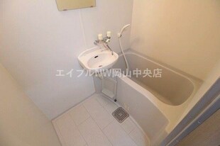 アークハイツ富田町の物件内観写真